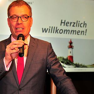 (Zietz / »kfz-betrieb«)