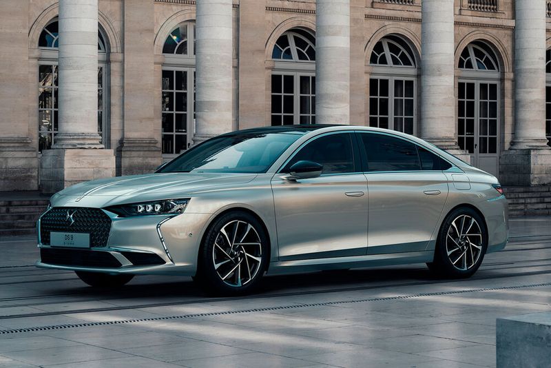 ... an deutschen Konkurrenten wie Audi A6, BMW 5er und Mercedes E-Klasse. (Bild: DS)