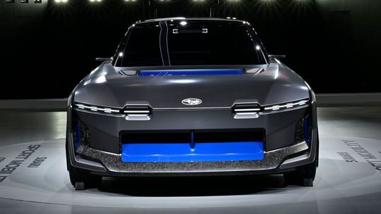 Das Subaru Sport Mobility Concept fällt durch einen Mix aus eleganten und robusten Designelementen auf.(Bild:  Subaru)