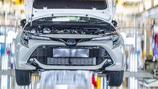 Im britischen Burnaston testet Toyota ein neues industrielles Modell für das zweite Leben von Autos (Bild: Toyota)