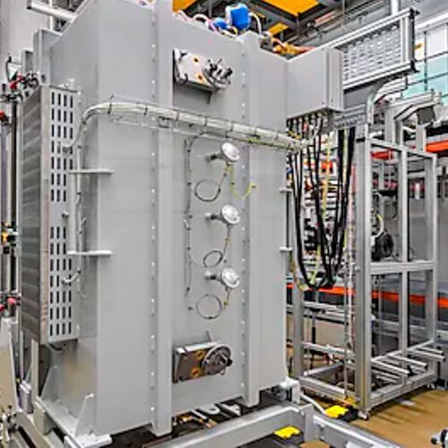 Side view of the experimental unit. Side view of the experimental unit.