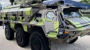 Erste Option kommt nicht! Im VW-Werk Osnabrück hat Rheinmetall bekanntlich die Lage für mögliche Fertigungsprojekte ausgecheckt. Möglich wäre etwa der Bau von dieser Art von 6-Rad-Panzern gewesen. Doch dazu wird es nicht kommen, wie Rheinmetall jetzt informiert. (Bild: Rheinmetall / W. Geiger)