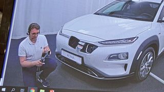 Hyundai-Kunden können sich seit Februar im Online-Showroom umfassend beraten lassen. (Bild: Wehner/»kfz-betrieb«)