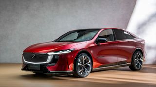 Der Mazda 6e kommt im Sommer zu den Händlern. (Bild: Mazda)