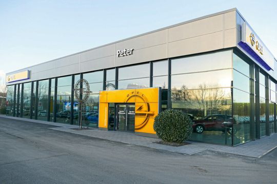Der neue Opel-Betrieb der Peter-Gruppe in Nordhausen.(Bild:  Peter)