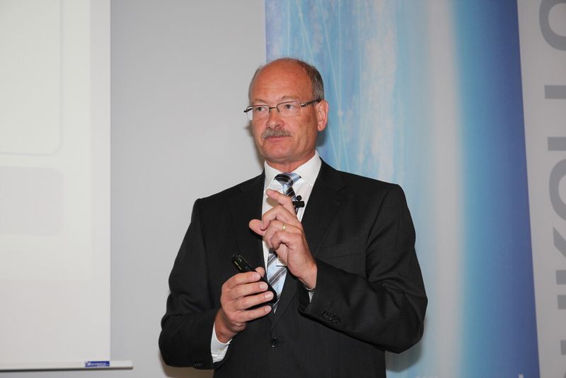 „Für den breiten Nutzen von Industrie 4.0 brauchen wir noch etwa 20 Jahre”, urteilte Prof. Gunther Reinhart, Leiter des Instituts für Werkzeugmaschinen und Betriebswissenschaften (iwb) der Technischen Universität München. (Bild: Kroh)