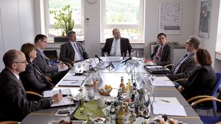 Wohin entwickelt sich die Anschlusstechnik? Experten diskutierten die Trends rund um Schaltschrank und Klemmentechnologie. (Untch)