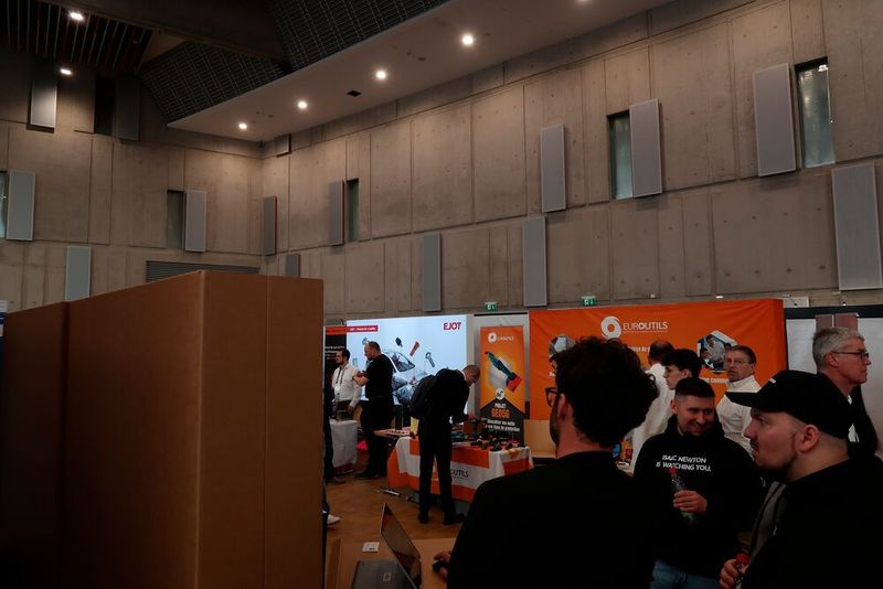 Impressionen von der Verbindungstechnikmesse Schraubtec am 16. April in der Stuttgarter Carl-Benz-Arena ... (Bild: P. Königsreuther)