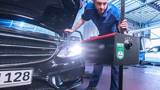 2019 gab es beim Licht-Test an 28,8 Prozent etwas an der Beleuchtung zu beanstanden. (ZDK)