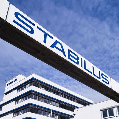 Stabilus will sein Geschäft in der Rüstungsindustrie ausbauen. Das Unternehmen reagiert so auf Absatzschwäche in der Autobranche. (Bild: Tilman Weishart)