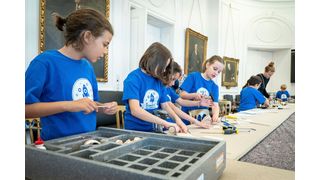 Palfinger machte am 25. Juni in Wien beim Kindertag (KIDI) mit. Der Sinn und Zweck der Veranstaltung ist es, junge Menschen – wenn möglich auch viele Mädchen – für Technik zu begeistern. (Bild: Palfinger)