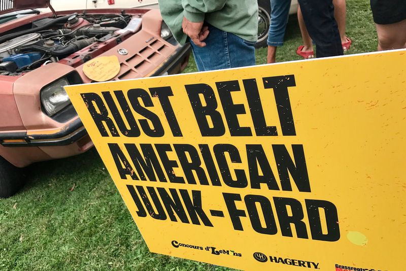 Ford EXP mit Beschreibung (Matthias Knödler)