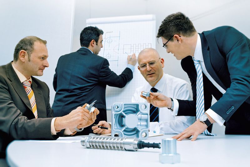 Wenn es um Zeichnungsteile geht, unterstützt Otto Roth in Stuttgart seine Kunden auch bei der Planung und Entwicklung. (Bild: Otto Roth)