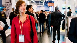 Die Besucher erhalten auf Basis der generierten Daten einen persönlichen digitalen Messe-Assistenten, die „Waytation Journey“, die den Messebesuch zusammenfasst und digital zur Verfügung stellt.  (Bild: www.sebastianfreiler.com)