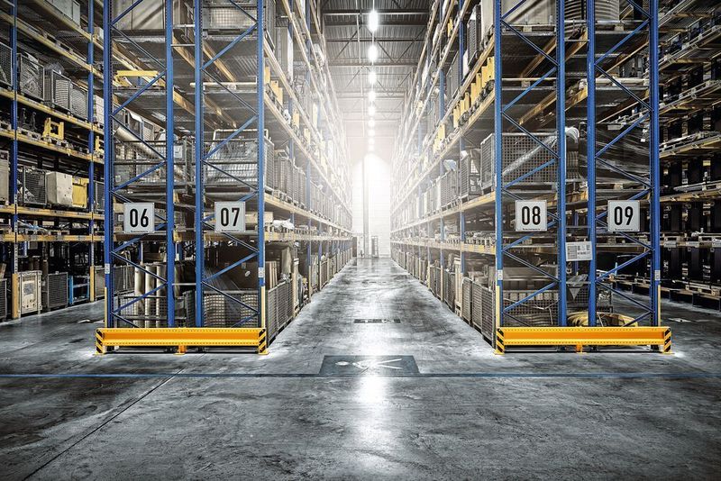 Palettenlager bevorraten auch grosse und schwere Produkte.  (Volker Strey / Jungheinrich)