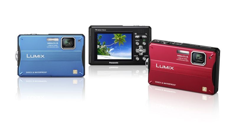 Die FT10 ist das Outdoor-Modell von Panasonic. Wasserdicht, fall- und frostsicher bietet sie einen Vierfach-Zoom sowieeinen 14-Megapixel-Sensor. (Archiv: Vogel Business Media)