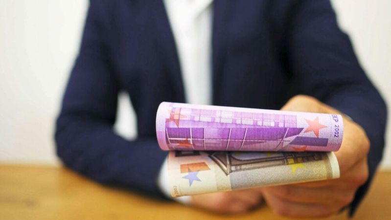 Das neue Entgelttransparenzgesetz verpflichtet zu noch mehr Offenheit über die im Unternehmen gezahlten Gehälter.(Bild:  frei lizenziert / Pixabay)