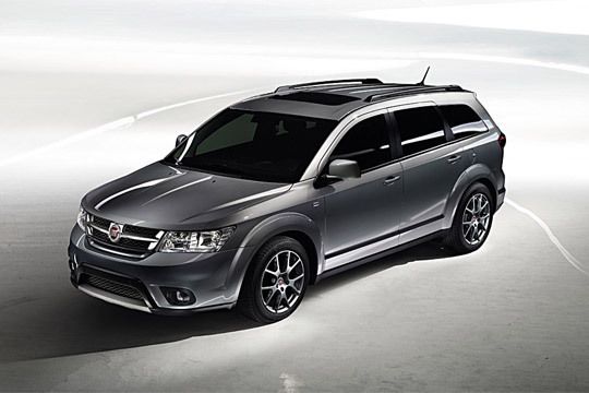 Der Siebensitzer ist die überarbeitete Variante des 2010 eingestellten Dodge Journey. (Archiv: Vogel Business Media)