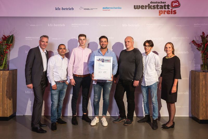 ... und OF Motorsport aus Bielefeld. (Bausewein)