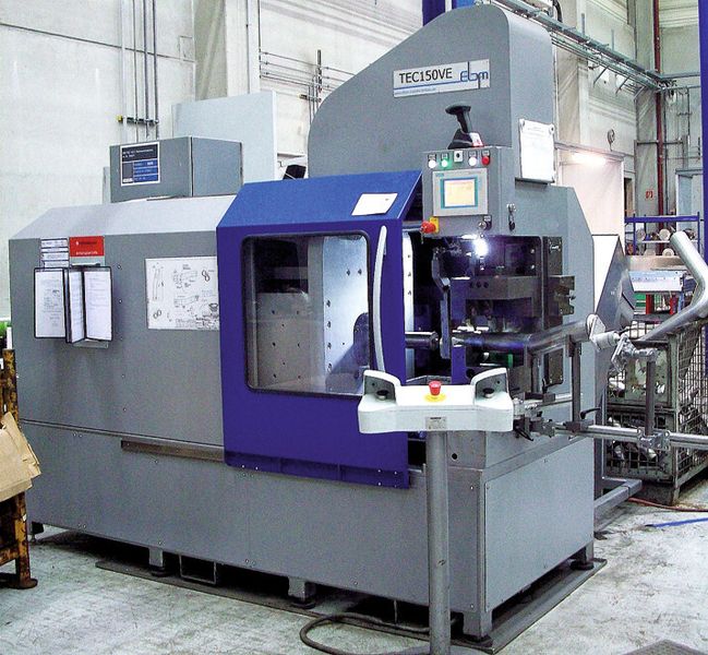 Die neue Anlage für das Beschneiden von Rohrenden zeichnet sich durch viele positive Effekte aus: keine Späne, keine Reinigung, keine Materialverhärtung am Rohrende und eine hohe Standzeit der Schneidwerkzeuge. (Bild: Munde)