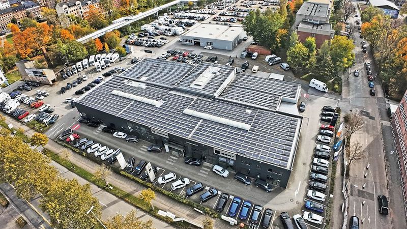 Der Betrieb in der Chemnitzer Müllerstraße ist der Hauptstandort für Vertrieb und Vermietung von Wohn- und Reisemobilen.(Bild:  Schneider Gruppe)