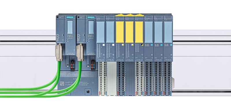 Innerhalb der Simatic ET 200-Stationen können Standard- und fehlersichere Module gemeinsam verwendet werden. So lassen sich z. B. Maschinenschutzkonzepte kostengünstig realisieren. (Bild: Siemens)