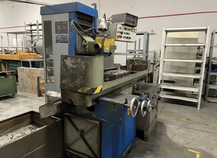 Mit dieser Flachschleifmaschine Blohm HFS 204 gibt es ein weiteres Schleifsystem in gebrauchtem, aber gutem, Zustand zu ersteigern. (Bild: Surplex)