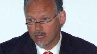 Hermann Albers, Präsident des BWE: „Rund 100000 direkte und indirekte Arbeitsplätze sichert die deutsche Windindustrie.“ Bild: Schnell (Archiv: Vogel Business Media)