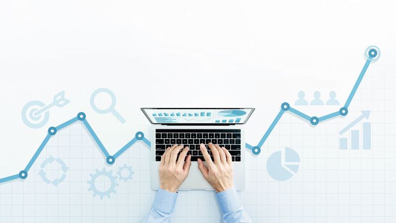 Lohnt sich die Onlinewerbung, die ein Betrieb schaltet, überhaupt? Mit Leadtracking lassen sich Antworten darauf finden. Nur machen Kfz-Betriebe das kaum.(Bild:  tadamichi - stock.adobe.com)