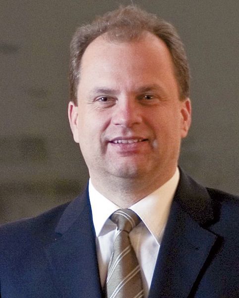 MAG setzt auf den Absatzmarkt China. Europa-Chef Markus Grob: „Mit einem alljährlichen Wachstum von etwa 9%, welches China nach Überwindung der Auswirkungen der Wirtschaftskrise im 3. Quartal dieses Jahres erreichen wird, ist der chinesische Markt eine positive Ausnahmerscheinung im globalen Umfeld.“  Bild: PRX Agentur für Public Relations (Archiv: Vogel Business Media)