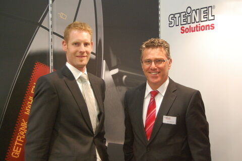 Stafan Walker und Heinz Messmer vom Schweizer EMS-Provider STEINEL Solutions (Archiv: Vogel Business Media)