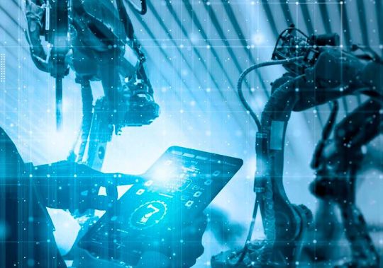 Wer das Industrial Internet of Things (IIoT) richtig einsetzt, kann viel besser auf Unvorhergesehenes reagieren. Doch nur wenige trauen sich dabei, große Schritte zu machen. Doch es lohne sich. Eine Studie von IDC, unterstützt vor Cisco, soll die Angst nehmen. Wer das Industrial Internet of Things (IIoT) richtig einsetzt, kann viel besser auf Unvorhergesehenes reagieren. Doch nur wenige trauen sich dabei, große Schritte zu machen. Doch es lohne sich. Eine Studie von IDC, unterstützt vor Cisco, soll die Angst nehmen.