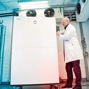 Die neuen Lauda Integral P Prozessthermostate erweitern den Temperaturbereich von nicht-brennbaren Wärmeträgern und ermöglichen Anwendungen unter realitätsnahen Bedingungen und günstigen Betriebskosten. 