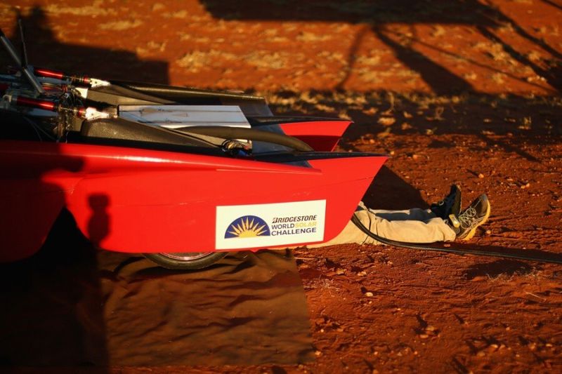 Impressionen vom Solarautorennen World Solar Challenge 2013. (Bild: World Solar Challenge)