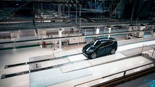 Sono Motors scheint Schwierigkeiten mit der Finanzierung zu ha ben. Nun startet das Unternehmen eine Crowdfunding-Kampagne für den Solar-Stromer Sion.  (Sono Motors)