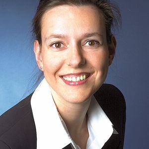 Jeanette Holzer, Leitung Produktmanagement Europa der Hellermann-Tyton GmbH: „Es lässt sich feststellen, dass die Anforderungen an Etiketten zunehmend internationalen Standards entsprechen.“Bild: Hellermann-Tyton