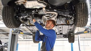 Bei Motor-Talk tauschen Autobesitzer nicht selten Reparatur-Tipps aus. (Bild: Uli Sonntag)