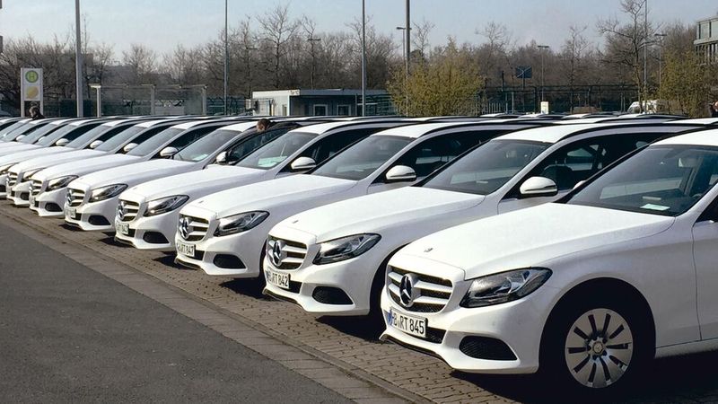 Der Flottenmarkt bleibt für die Kfz-Branche weiter wichtig. Doch es stehen Veränderungen an. (Bild:  Daimler)