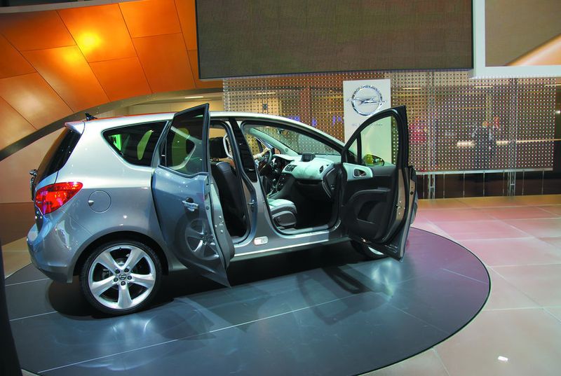 Der Opel Meriva geht mit seinem Türkonzept völlig neue Wege. Auch das Design haben die Rüsselsheimer radikal verändert. (Archiv: Vogel Business Media)