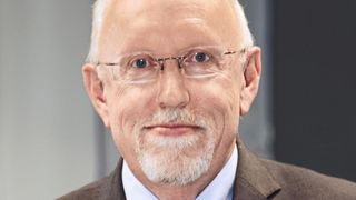 Hartmut Hoffmann, Geschäftsführer der RK Rose + Krieger GmbH ist optimistisch, dass mit der ganzen Mannschaft die Krise zu überstehen. (RK Rose + Krieger)