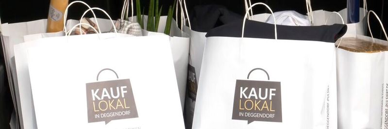 Die Stadt Deggendorf hat die Einzelhändler während des Lockdowns mit einem zentral organisierten und koordinierten Click-and-Collect-System unterstützt. Die Stadt Deggendorf hat die Einzelhändler während des Lockdowns mit einem zentral organisierten und koordinierten Click-and-Collect-System unterstützt.