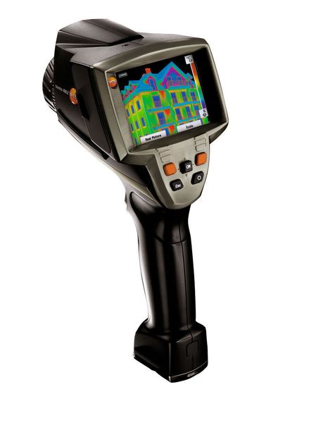 Die Wärmebildkamera Testo 882 mit der Detektorauflösung von 320 Pixeln × 240 Pixeln macht mehr Details im Bild sichtbar. Bild: Testo (Archiv: Vogel Business Media)