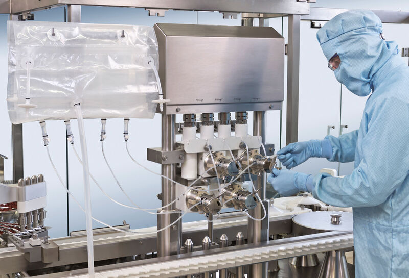 Prevas steht für Pre-Validated, Pre-Assembled und Pre-Sterilized und soll als anschlussfertige Lösung die sterile Abfüllung kostengünstiger machen. (Bosch)
