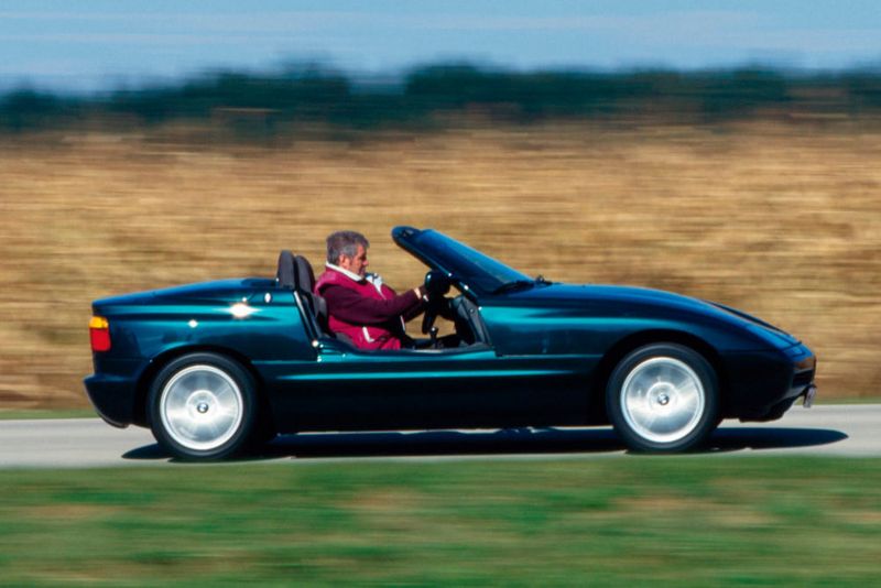 Die Karosserie des Sportwagens war aus elastischen Spezialkunststoffen gefertigt. (BMW)