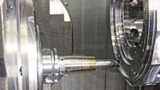 Der Index-Werkzeugrevolver muss als Kernkomponente der Drehmaschinen hohe Ansprüche erfüllen. Er enthält unter anderem zahlreiche O-Ring-Sitze, die mit dem Duo-Lock-System von Haimer in hoher Qualität erzeugt werden. (Haimer)