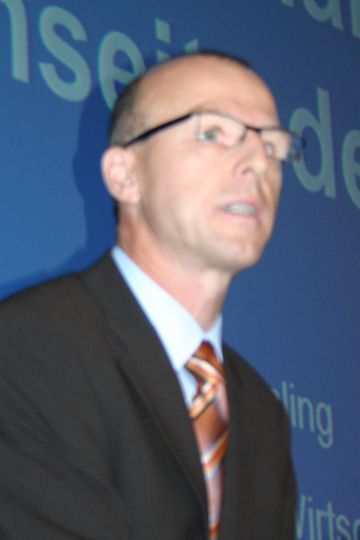 Prof. Michael Grömling vom Institut der Deutschen Wirtschaft erläuterte Deutschlands Chancen nach der Krise. (Archiv: Vogel Business Media)