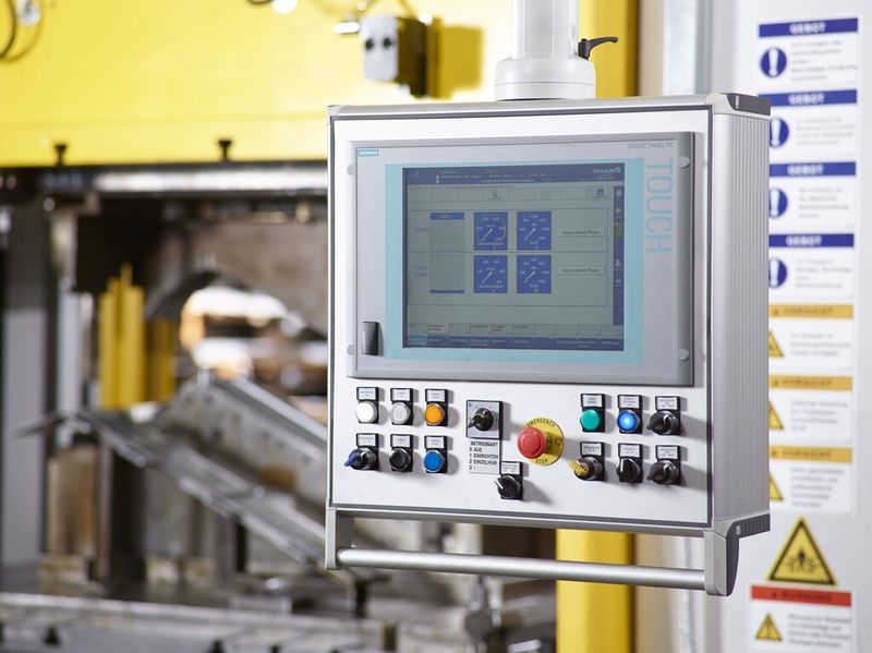 Das standardisierte Maschinenkonzept der neuen HPX-Baureihe führt laut Schuler zu einem attraktiven Preis-Leistungs-Verhältnis. (Bild: Schuler)