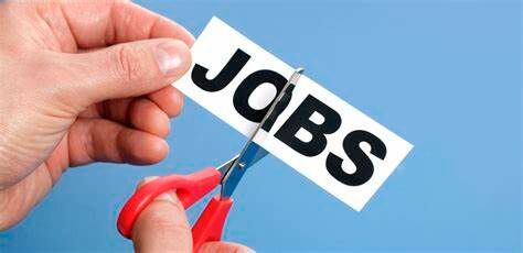 Innerhalb eines Jahres hat die deutsche Industrie über 100.000 Arbeitsplätze aufgegeben. Leider ist noch kein Ende abzusehen. Hier Details ...(Bild:  Crazy Force)