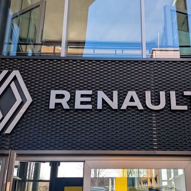 Die Renault- und Dacia-Partner tagten in Köln (Symbolbild). (Bild: Simon – VCG)