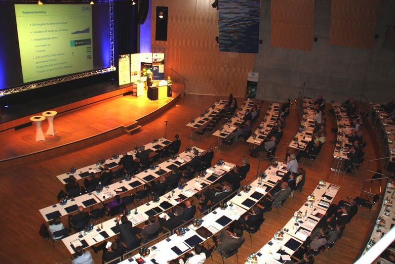 200 Experten aus Unternehmen, Wissenschaft und Verbänden machten die 6. Auflage des Innovationsforums Medizintechnik zu einer hochkarätigen Veranstaltung. (Bild: IHK)